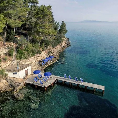 Hotel Filippo Ii 4*