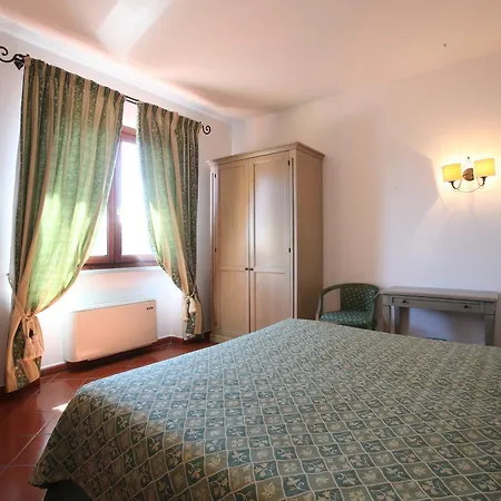 Filippo Ii 4*